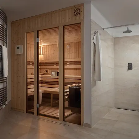 Hotel Grandhotel Nabokov 4*
