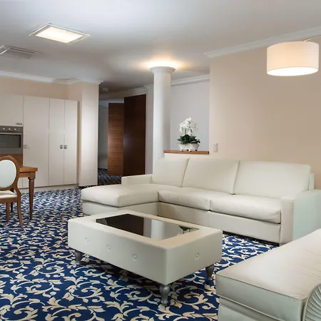Hotel Grandhotel Nabokov 4*